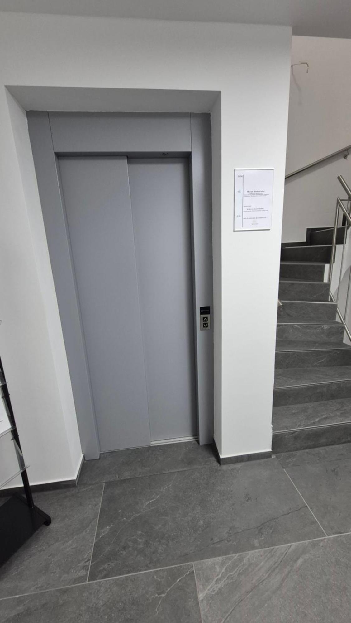 Apartments Seibel Doppel-Zweibettzimmer Mit Bad Reutlingen Exterior foto